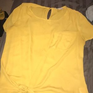 yellow tee